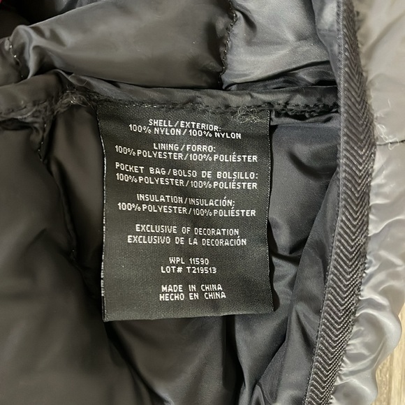 Vest - Picture 7 of 7